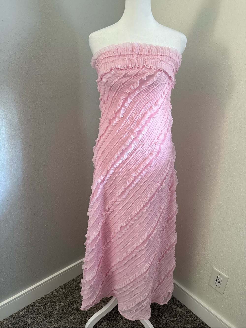 NWT Caroline Constas Pink Strapless Pleated Ruffle Maxi Dress Gown M